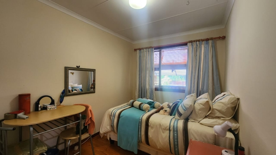 4 Bedroom Property for Sale in Keurboomstrand Western Cape